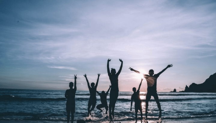 5 Sure Ways to Hype Up Your Family-Friendly Vacation Packages